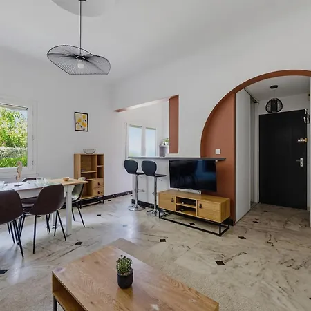 Lägenhet Le Spatiozo - Appt Aux Abatilles Proche